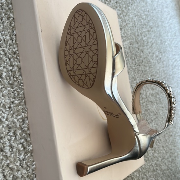 New in box! Bartley Mischka heels - Picture 5 of 6